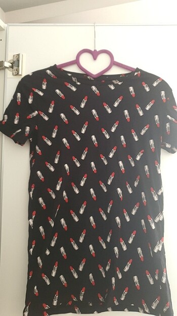Ruj desenli Tshirt