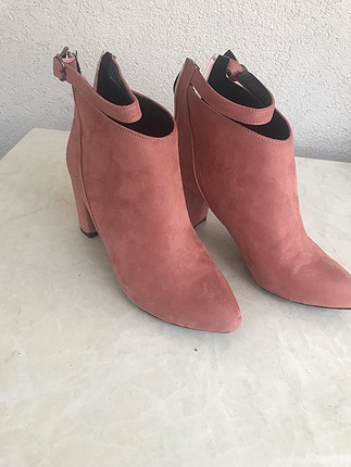 38 Beden pembe Renk TOPUKLU BOT