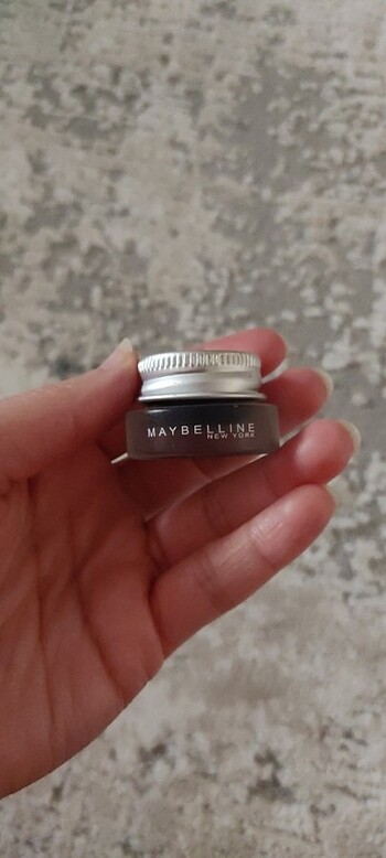 Maybelline jel eyeliner 