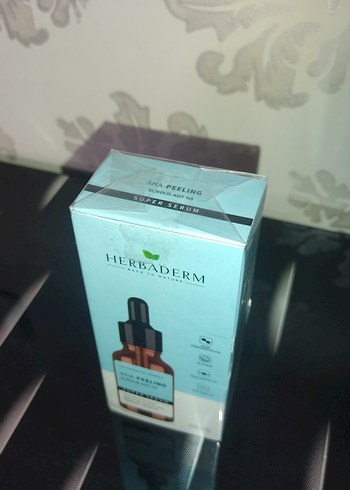 Beden Herbaderm AHA Peeling Serum