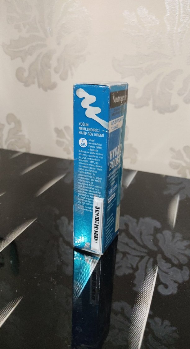 Neutrogena Hydro Boost Göz Kremi - Görsel 2