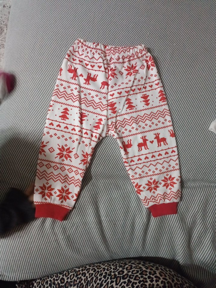 Renkli Baskılı Pijama Takımı - Görsel 2