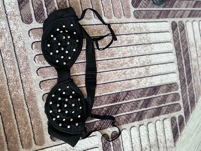 Taşlı Crop styen