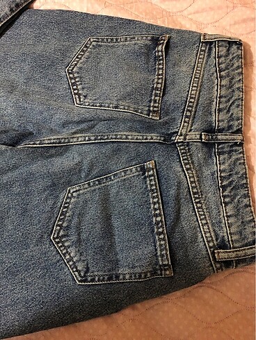 Bershka Pantolon