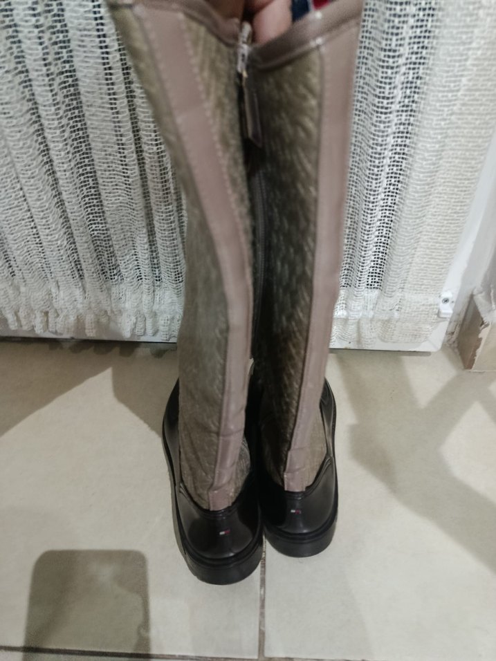 Tommy yağmur izmesi - Görsel 2