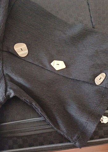 Düğmeli Siyah Kadın Bluz - Görsel 7