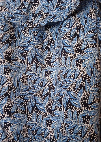 Mavi Desenli Straplez Volanlı Kadın Bluz - Görsel 4