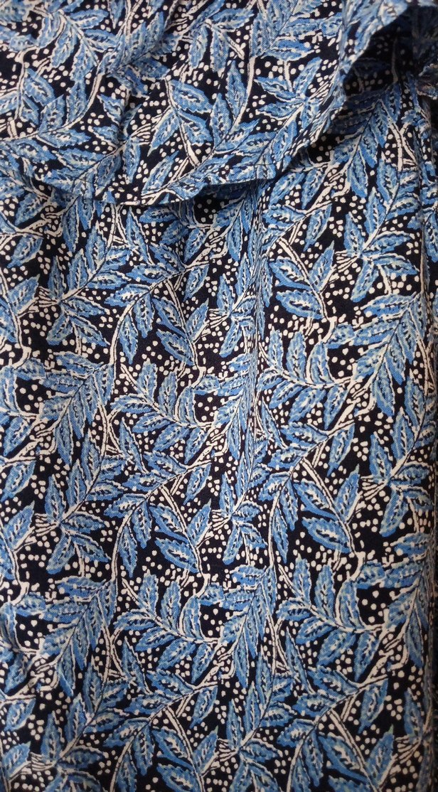 Mavi Desenli Straplez Volanlı Kadın Bluz - Görsel 4