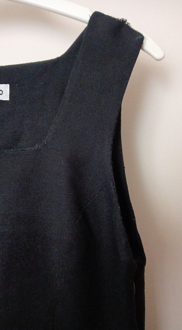 Kadın Siyah Kolsuz Keten Elbise - Görsel 3