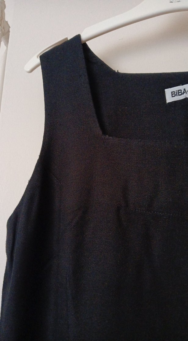 Kadın Siyah Kolsuz Keten Elbise - Görsel 4