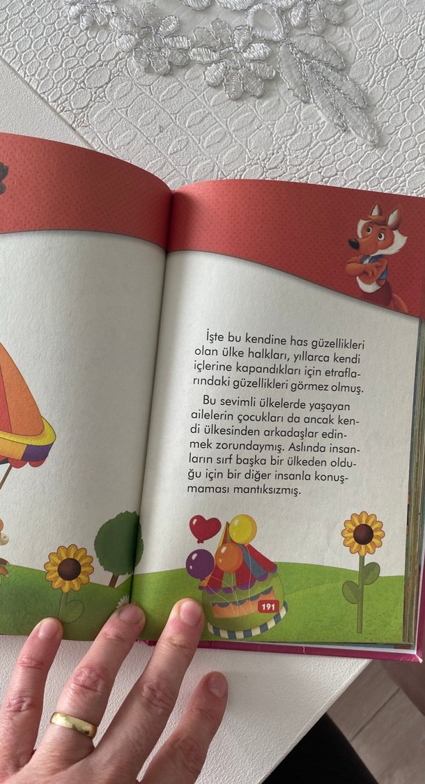 Saray Masalları Çocuk Kitabı - Görsel 4