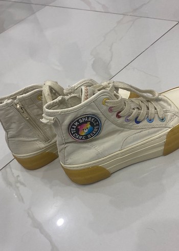 Zara Beyaz Platform Topuklu Spor bot - Görsel 3