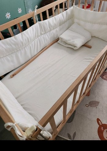 Babymall Beyaz Tül Perde Detaylı Bebek Beşiği