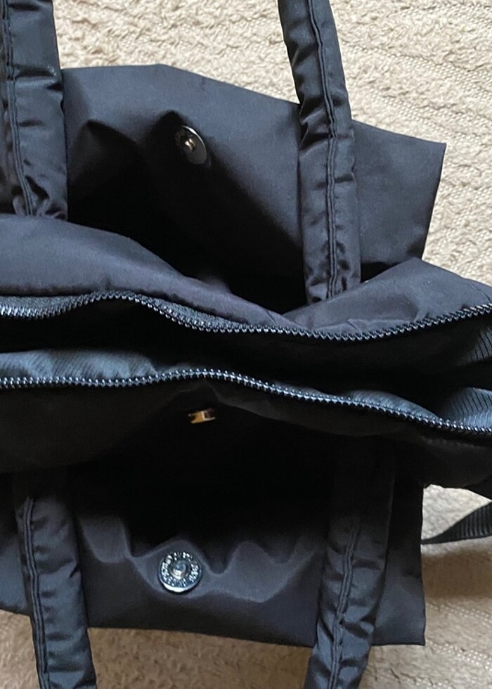 Siyah çanta - Görsel 4