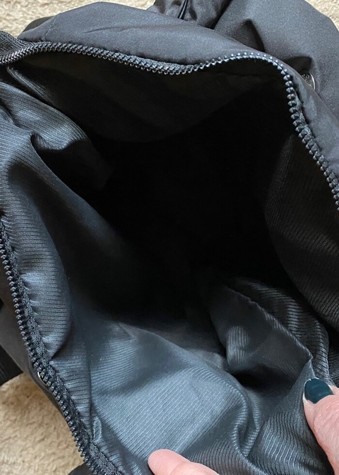 Siyah çanta - Görsel 5