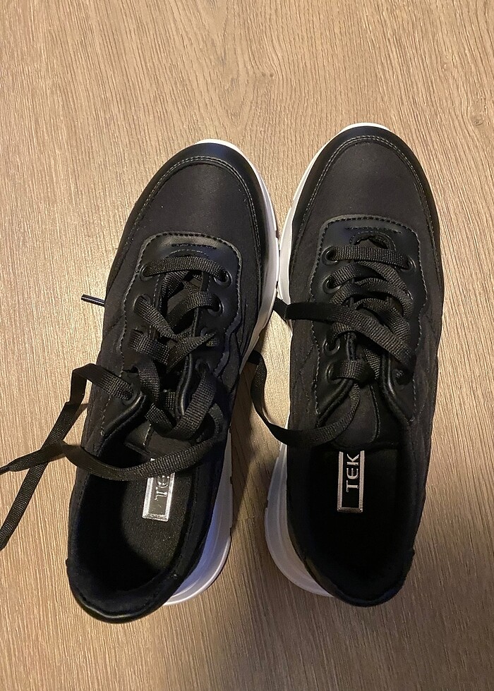 Spor ayakkabı - Görsel 3