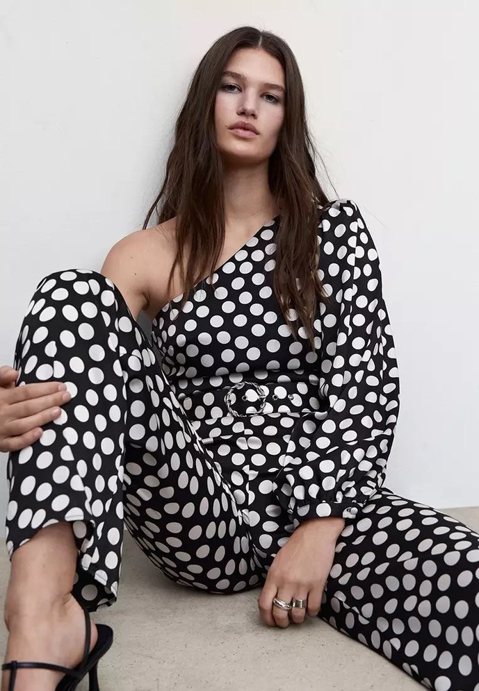 Mango Kadın Siyah Puantiyeli Tek Kollu Tulum - Görsel 5