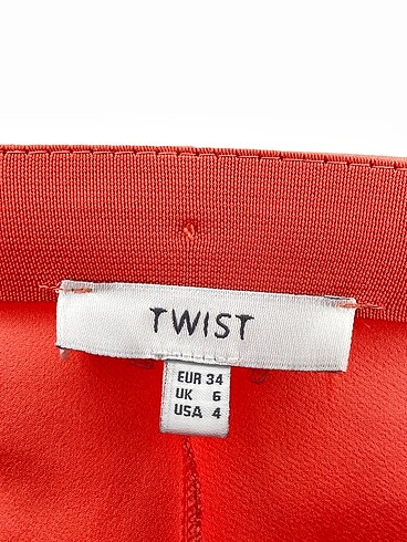 34 Beden çeşitli Renk Twist Düz Kesim %70 İndirimli.