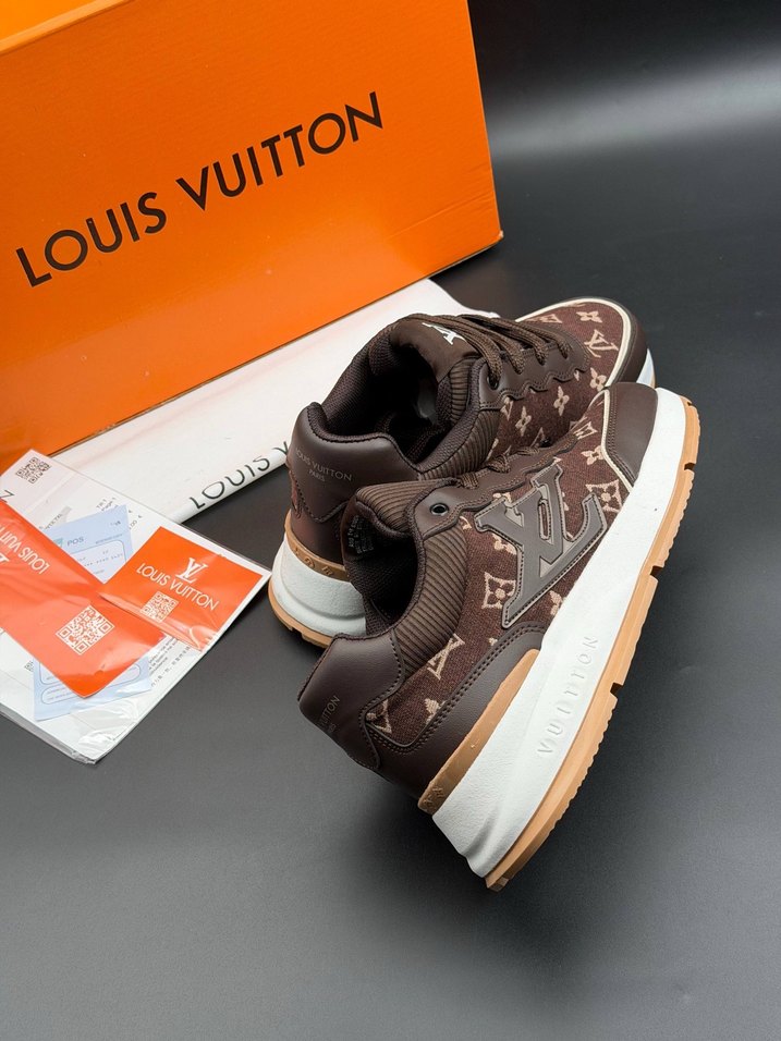 Louis Vuitton Kahverengi Sneaker — görsel 3/4