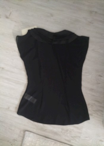 36 Beden siyah Renk Siyah Kolsuz Fitted Bluz - Ofis Şıklığı