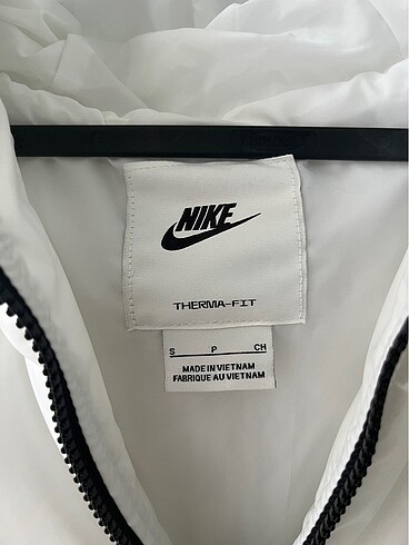 s Beden beyaz Renk Nike şişme mont