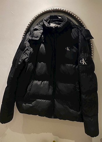 Calvin Klein Siyah Sisme Mont Siklik Ve Sicaklik Bir Arada