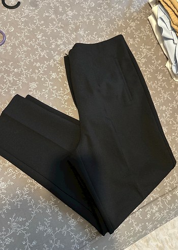 Zara Kadin Siyah Kumas Pantolon