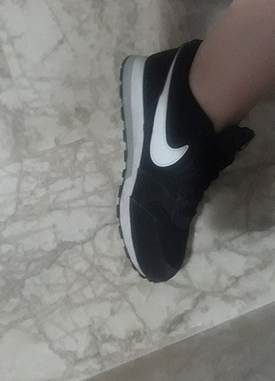 nike md runner 2