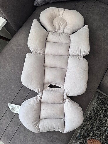 Bebek arabası minderi
