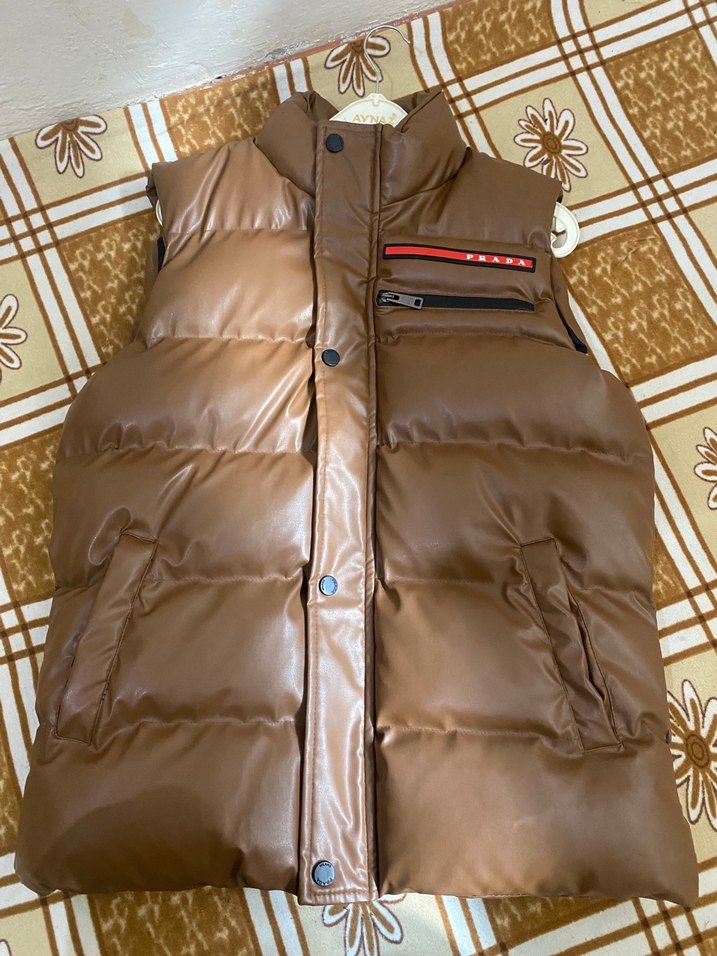 Prada Kahverengi Şıklıkta Şehir Ceketleri — görsel 2/6