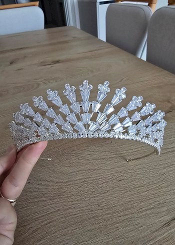 Diğer Beyaz Payetli Gelin Tacı