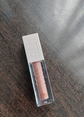 Maybelline lifter gloss