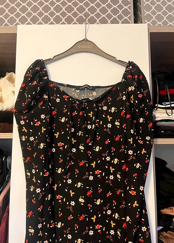 Düğmeli V Yaka Uzun Kollu Uzun Elbise - Görsel 3