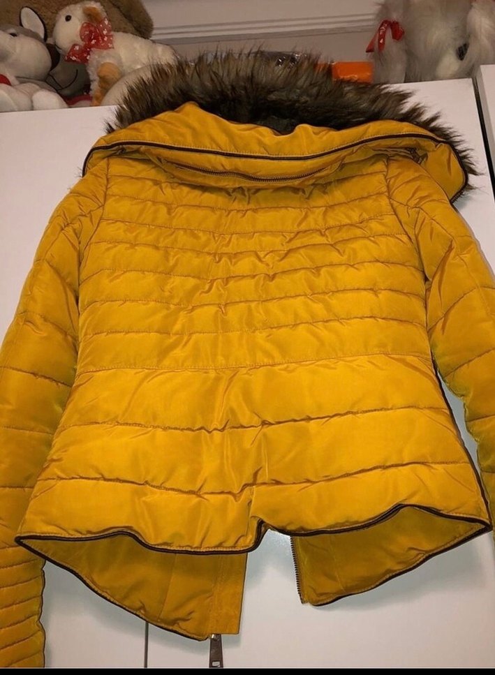 Sarı Kürklü Kadın Kışlık Mont - Görsel 3