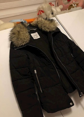 Siyah Kürk Detaylı Kadın Kışlık Mont - Görsel 4