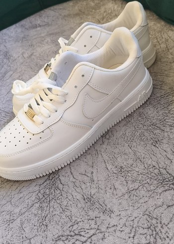 Nike Air Force 1 Beyaz Spor Ayakkabi
