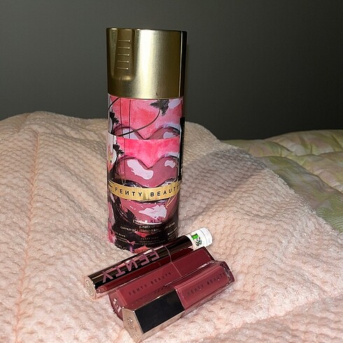 Fenty Beauty Set