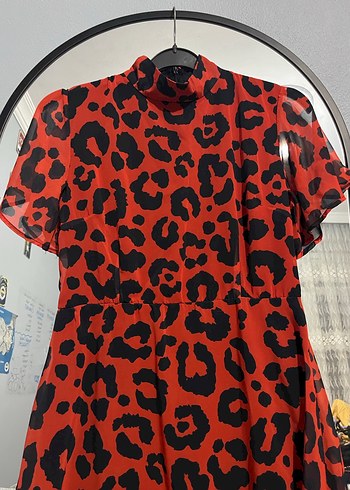 Kırmızı Leopar Desenli Kısa Kollu MiniElbise - Görsel 3