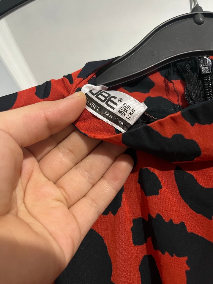 Kırmızı Leopar Desenli Kısa Kollu MiniElbise - Görsel 4