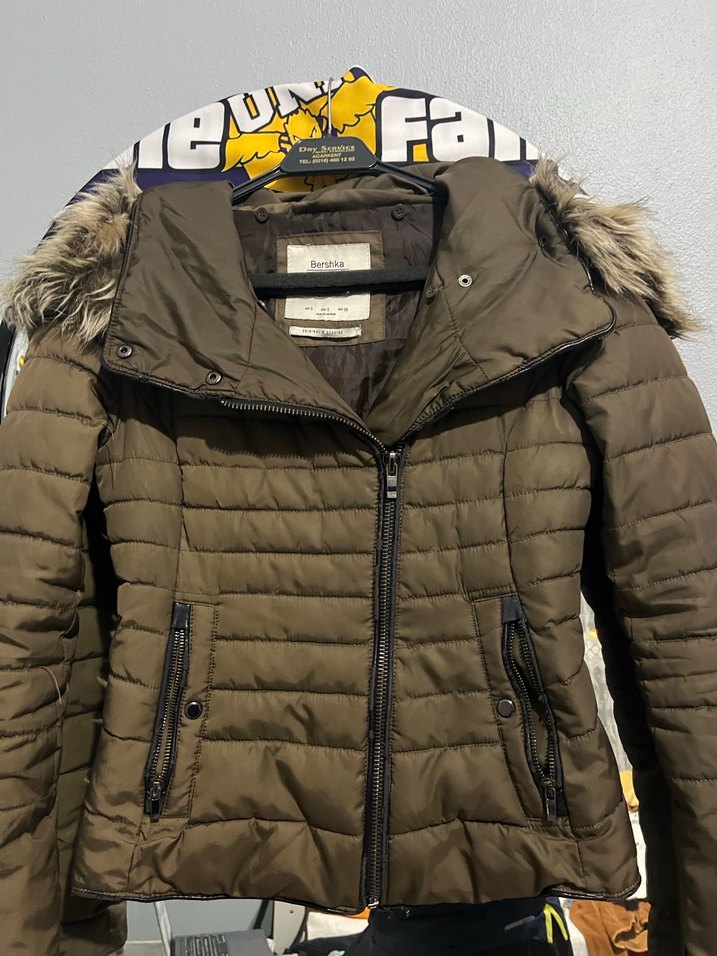 Kürk Detaylı Haki Kadın Mont - Görsel 2