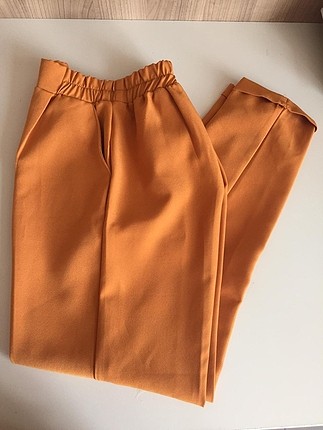 turuncu pantolon