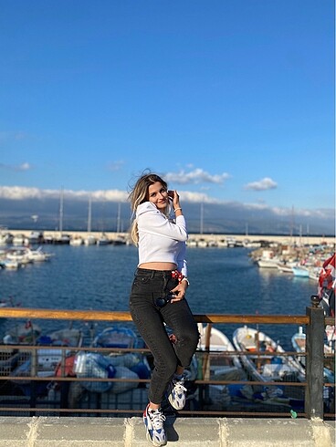 Stradivarius mom jean