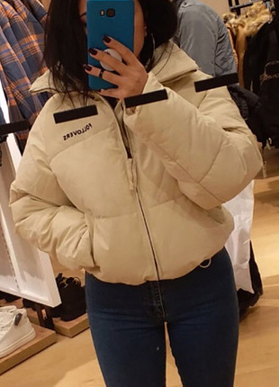 xs Beden beyaz Renk Bershka Bomber mont