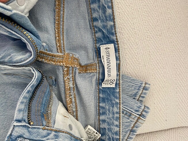 Stradivarius STRADIVARIUS D98 JEAN