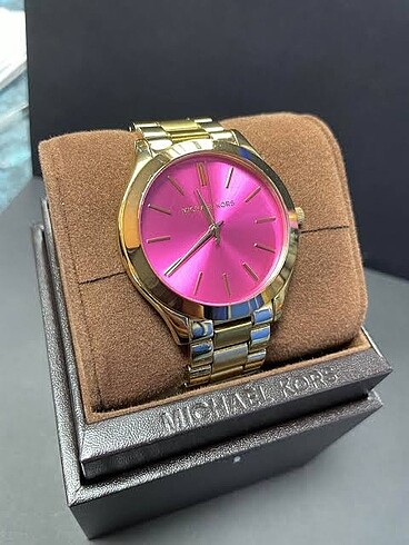 Micheal kors kol saati
