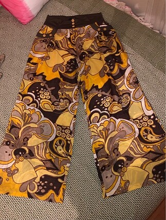Sarı desenli Pantalon