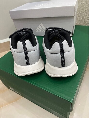 27 Beden Adidas tensaur run çocuk ayakkabı
