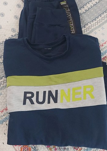 Renkli Baskılı Erkek Sweatshirt ve Eşofman Takımı