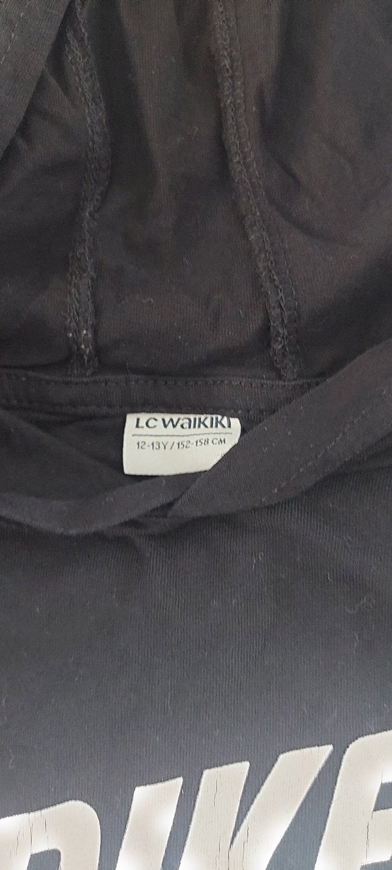 LC Waikiki Siyah Erkek Badge 12-13 Yaş - Görsel 2