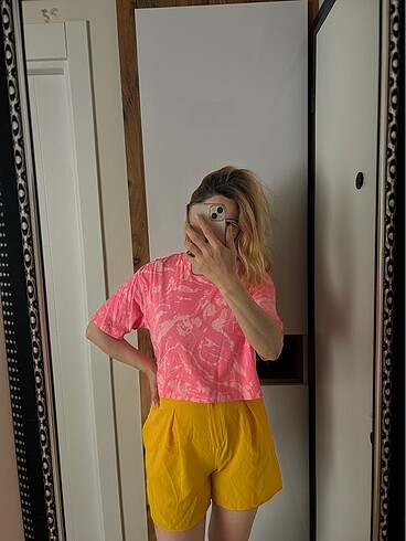 Neon crop tişört